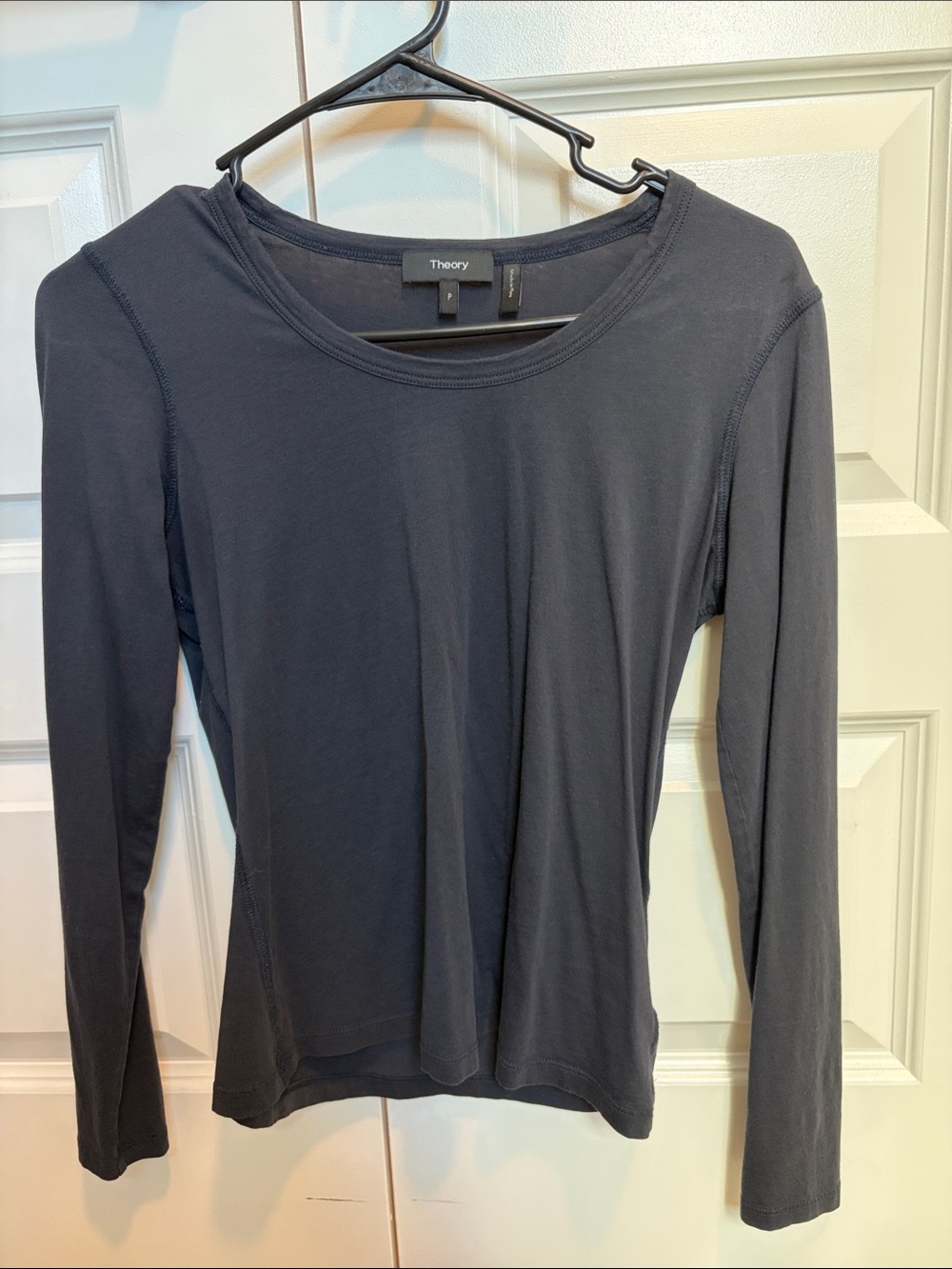 Theory Long Sleeve Crewneck Top in Charcoal Gray